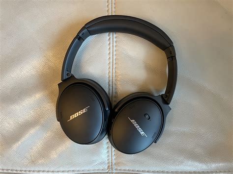 Contact information for ondrej-hrabal.eu - I noticed yesterday that my QC45's quality was terrible, so I looked at the active playback device and I saw that it was set to, "Headset (Bose QC45 Hands-Free AG Audio)", instead of Headphones (Bose QC45 Stereo). I tried switching them back to Stereo, but that doesn't seem to be possible. Here is a list of everything I tried.